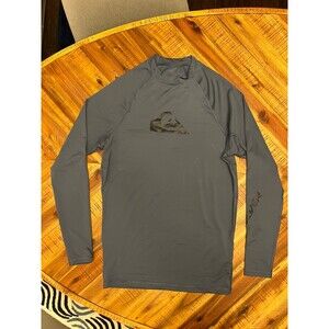 Quiksilver Rash Guard SPF long sleeve shirt